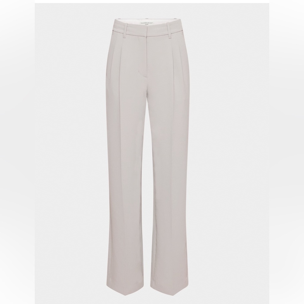 Aritzia Effortless Pants - Light Grey Crepette, Size 0